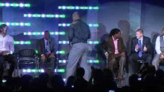 Dance-off: Delonte West  vs Glen Davis