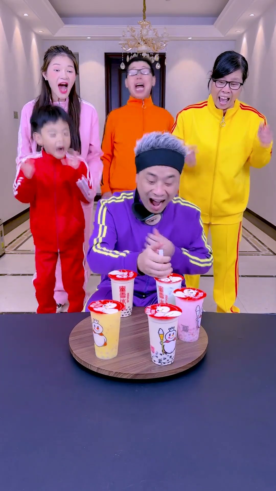Drinking Milk Tea Challenge丨दूध वाली चाय पीने की चुनौती#Funnyfamily#Partygames#Shorts#Challenge