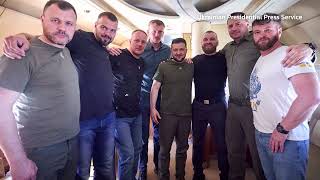 Zelenskiy brings home Azovstal commanders