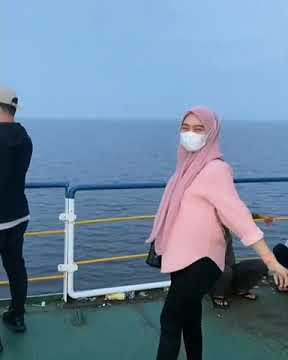 story wa cewek cantik naik kapal mau kemana nih fren ll 86