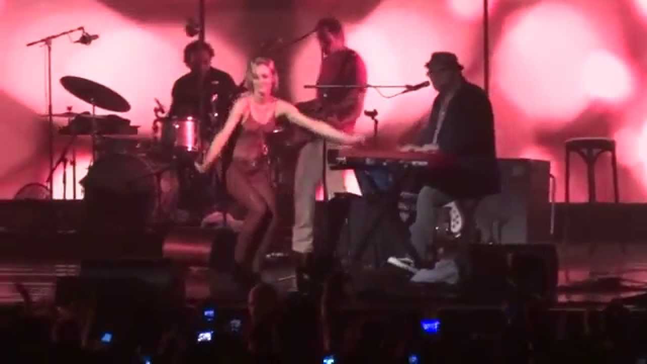 Concert Vanessa Paradis Zénith Paris 03 07 2014