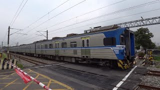 2224次區間車通過斗南鎮茄苳腳平交道