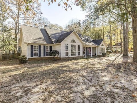 112 Sabre Drive, Bonaire, GA home video tour