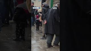 Xelkê Taxa Şêx Meqsûdê Ya Helebê Bi Rêya Korîdora Mirovî Ya El-Ewaridê Re Derdikevin