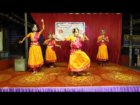 ವೀರನಾಟ್ಯ ನಿಕೇತನ, ಸಂತೆಕಟ್ಟೆ ಇದರ ಕಲಾವಿದರಿಂದ ಭರತನಾಟ್ಯ ಕಾರ್ಯಕ್ರಮ ನಡೆಯಿತು.