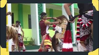 KESENIAN DAERAH TEMANGGUNG KUDA LUMPING IDHAKEP