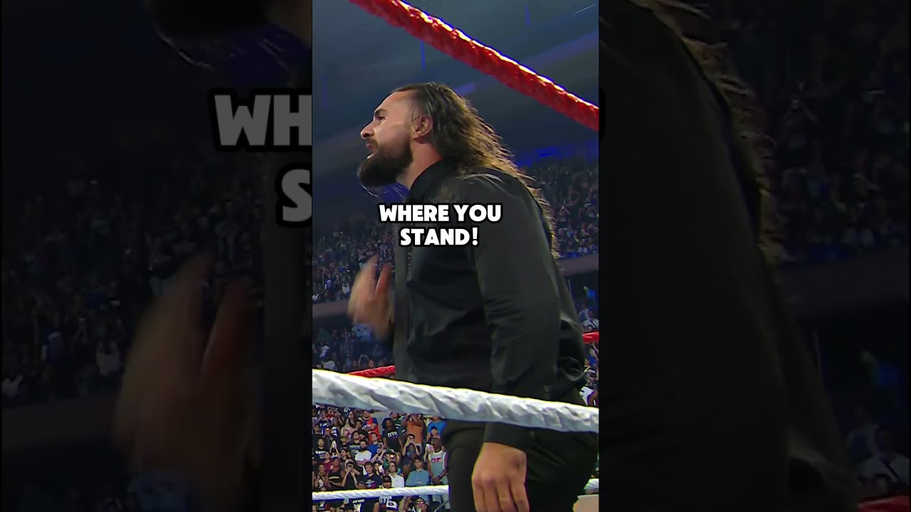 With some help from Jalen Brunson, Roman Reigns got his lick back on Seth Rollins ☝️ 😤
