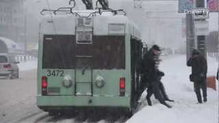 Минск: Дрифт автобуса в снегопад