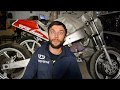 Разобрал старый спортбайк Yamaha FZR250R. Да, тут есть чем заняться!