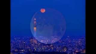 ブラッドムーン皆既月食で10月8日に赤い月が現れる！