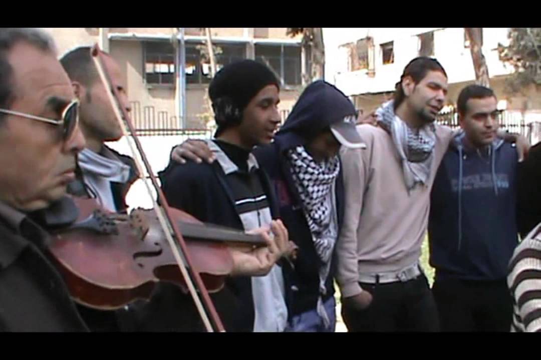 اعطوني كرتونة ونسيوني فرقة شباب اليرموك 1\3\2014