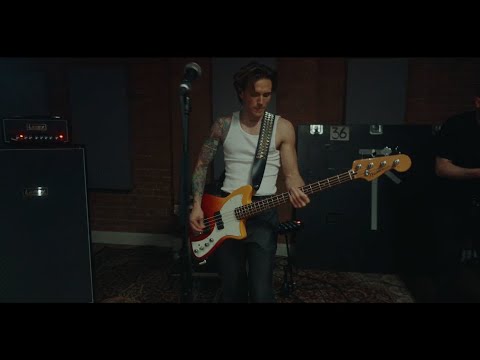 McFly - Land of The Bees (Power To Play Live Session)