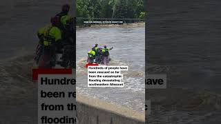 Missouri highway troopers escape from a boat before it capsizes