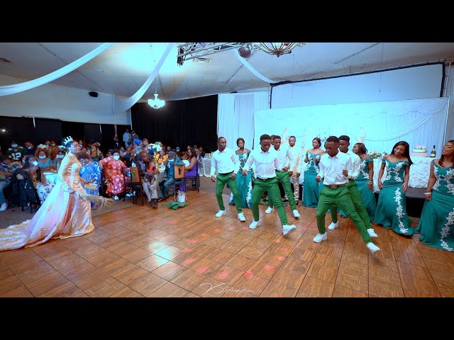 Congolese Wedding Entrance Groomsmen With The Bridal Makyambe - Dj Merco Tchougoal ( Wakali Group ) class=