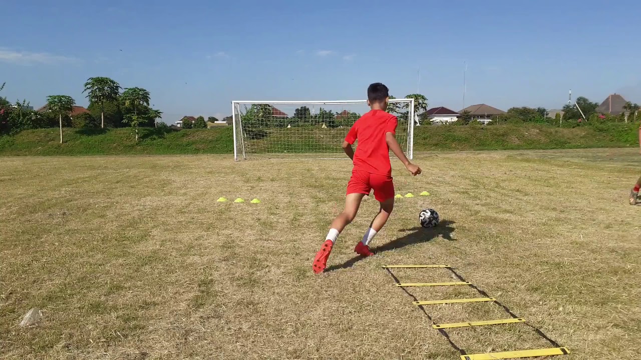 Basic Football Agility & Shoot Terbaik 2020 YouTube