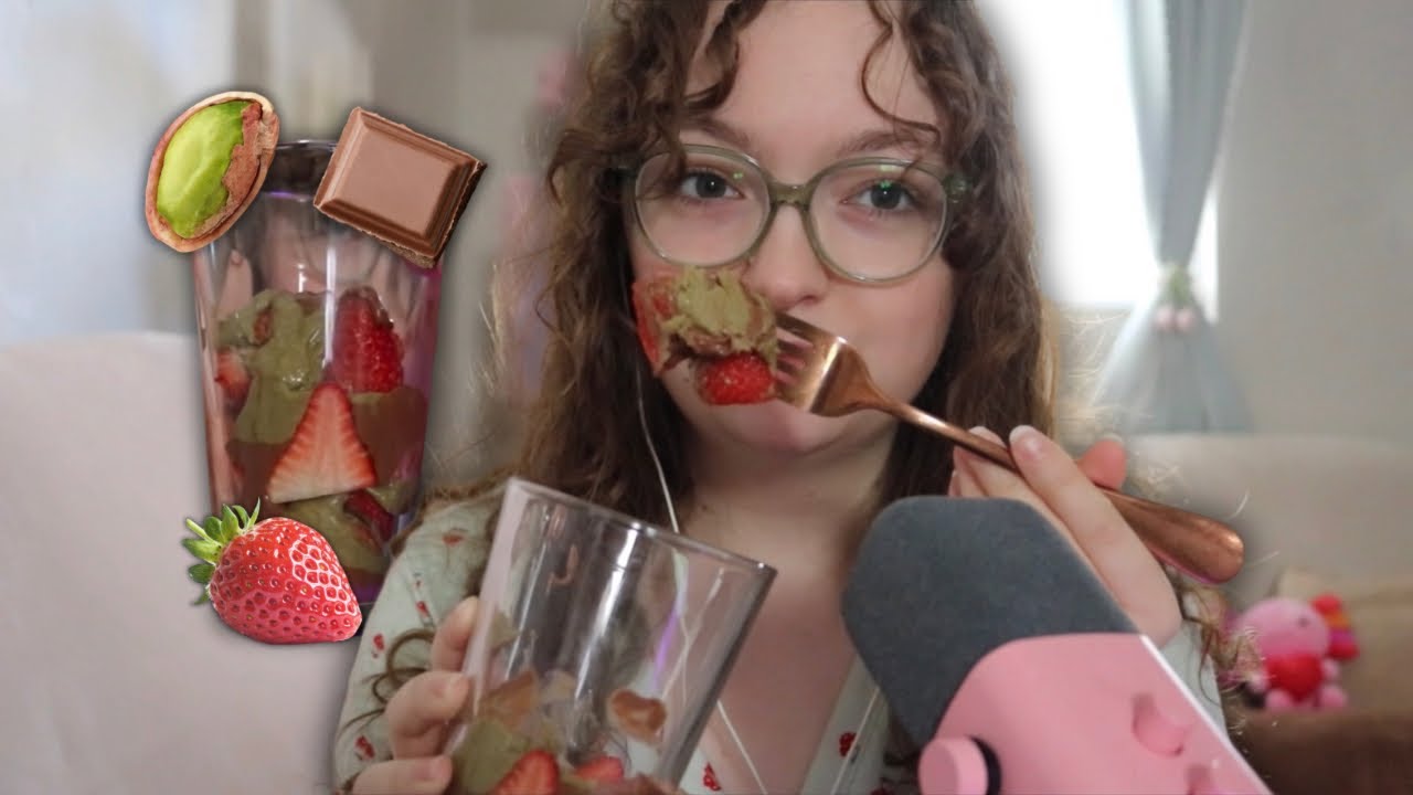 ASMR Eating Dubai Chocolate Strawberries 🍓🍫🇦🇪