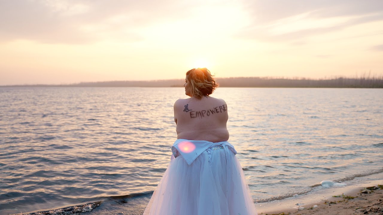 Trash the Dress Shoot - Roxy