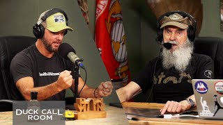 Uncle Si's Neighbors Catch a Really Dumb Thief on VIDEO | Duck Call Room #243