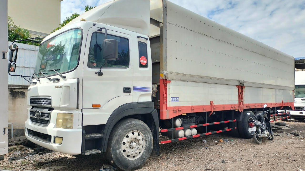 Hyundai 1ton 2.5t 3.5t 5t 11.5ton taxpaper new stock .PCX 2021 ABS AND NON ABS 2800$ TAX PAPER 