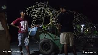 PROSES PEMBUATAN ARAK ARAKAN TAKBIR KELILING. DESA BONGAS PENTIL PROSES PEMBUATAN ARAK ARAKAN TAKBIR KELILING. DESA BONGAS PENTIL