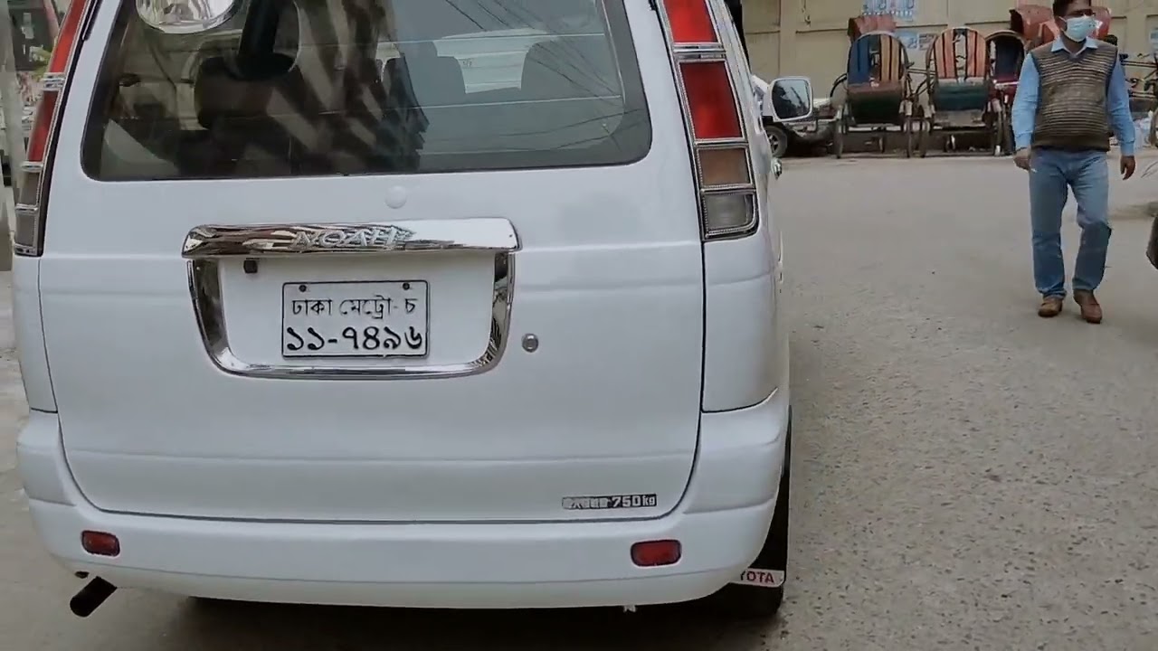 Toyota Noah Kr-42 original low floor, Model-2004