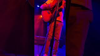 Max Bemis performing Ew Jersey live at Paper Tiger in San Antonio