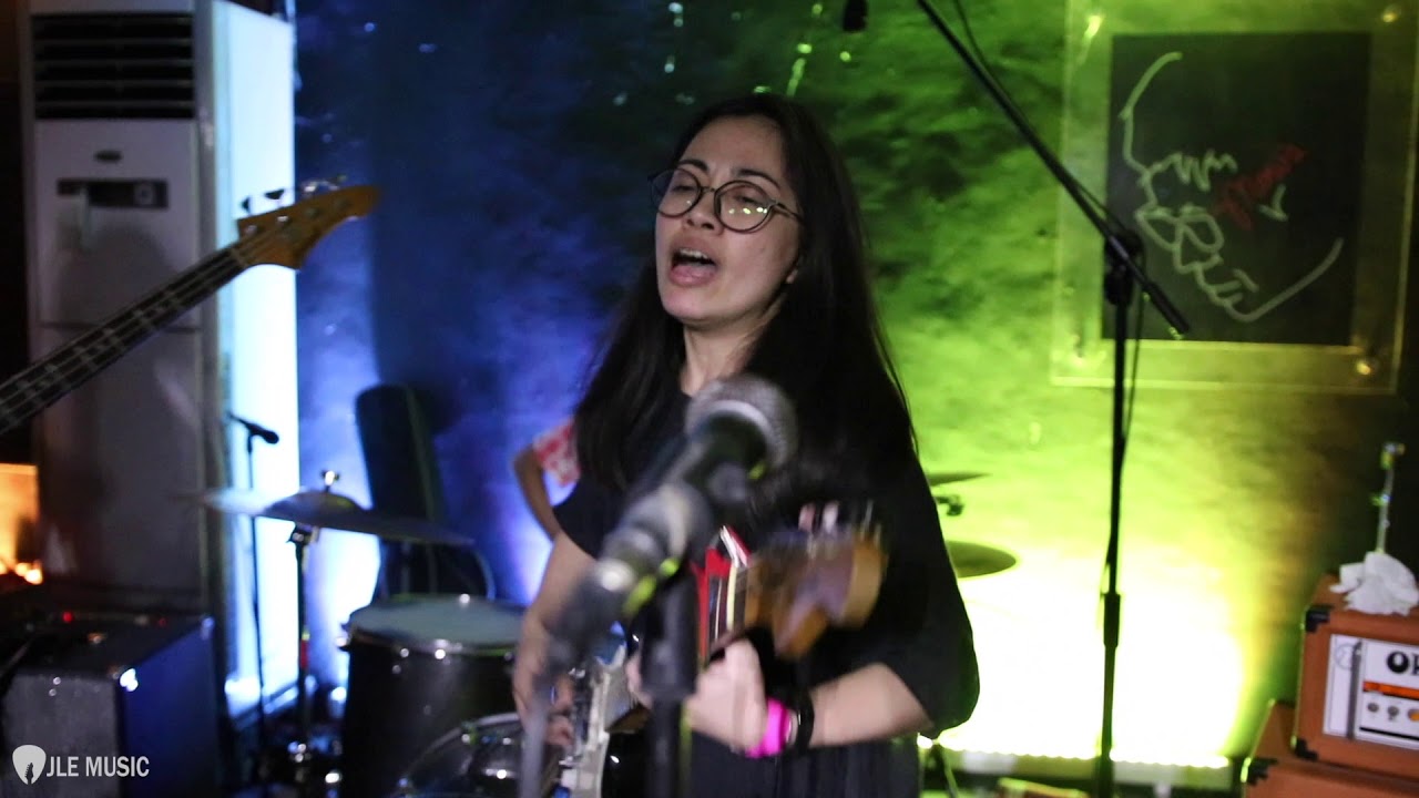 Watch "Lio" by Tim Awa (02.24.2019) on YouTube Watch "Lio" by Tim Awa (02.24.2019) on YouTube