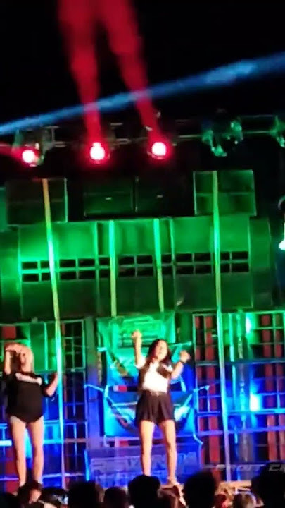 Riswanda hajatan bersama vino lighting and Rifda farnn and ayu Aprilia