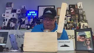UNBOXING & FIRST IMPRESSIONS BLUEBUS GENESIS STASH BOX UNIQUE SELF CONTAINED HI QUALITY IMPRESSIVE!!