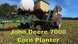 Planting corn with an John Deere 7000 no-till corn planter.