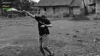 Loro pikir. Story Wa
