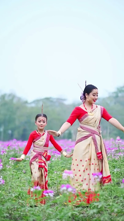 RADHIKA SUNDARI | Rakesh Reeyan new song | Adivasi new song | Arjun lakra new song #dance #shorts