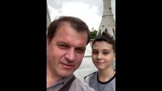 Андрей Биланов показал сына