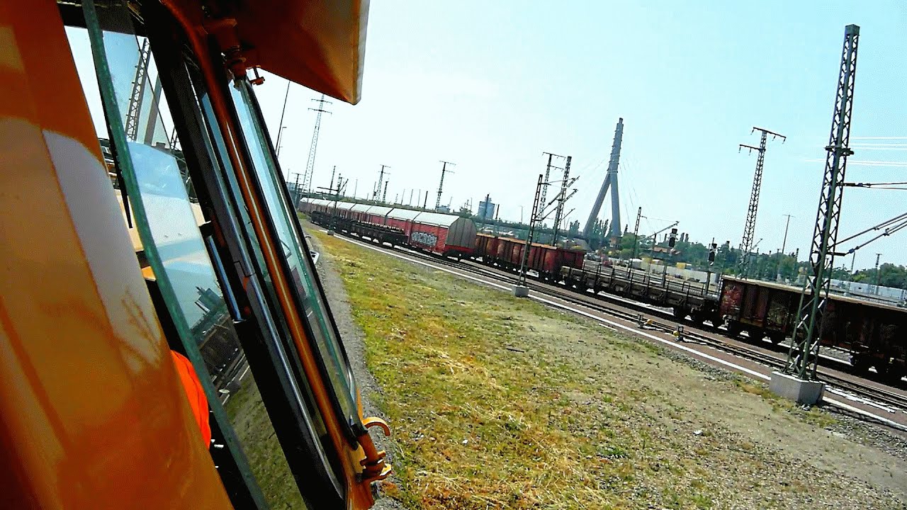 Halle - Berliner Brücke: Führerstandsmitfahrt V 60