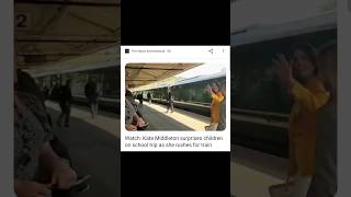 Kate surprises students on school trip as she rushes for train #katemiddleton #royalfamily #shorts
