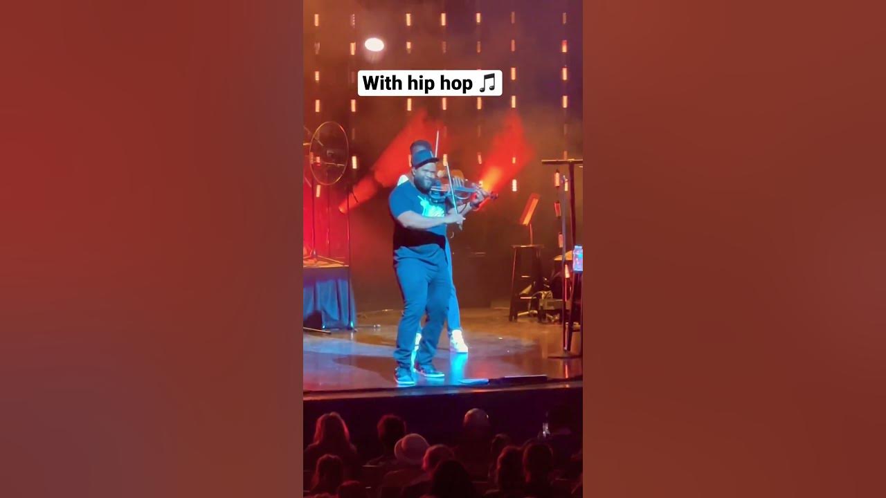When you mix classical music with hip hop! 🎻 #viral #violin #hiphop #classicalmusic #concert #fyp