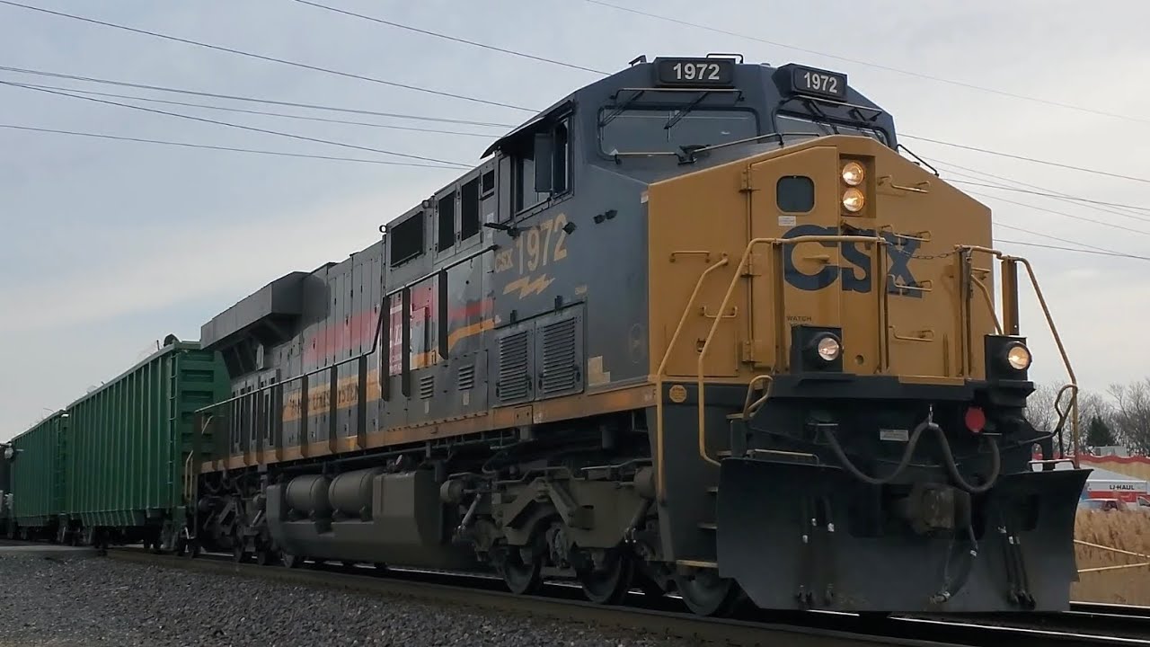 Heritage Unit CSX 1972 Family Lines - YouTube