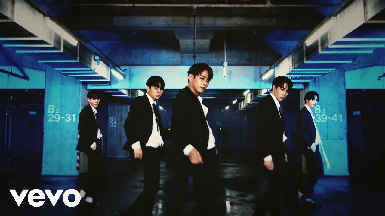 MYNAME - 「Baby Tonight」Music Video