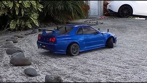 Lockdown Drifting R34 GTR Skyline RC MST MS-01D