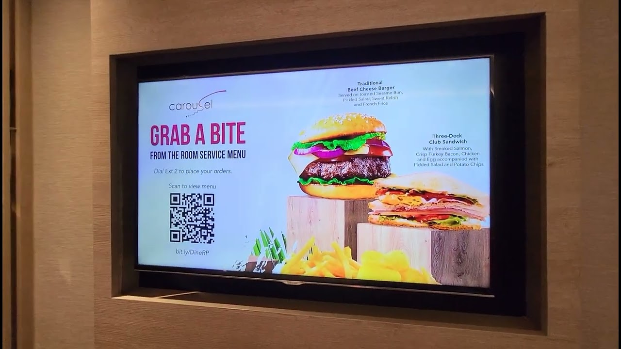 Royal Plaza On Scotts (Deluxe Room Tour)