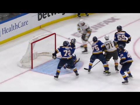 Pavel Dorofeyev scores his first NHL goal with a head vs Blues (12 mar 2023)