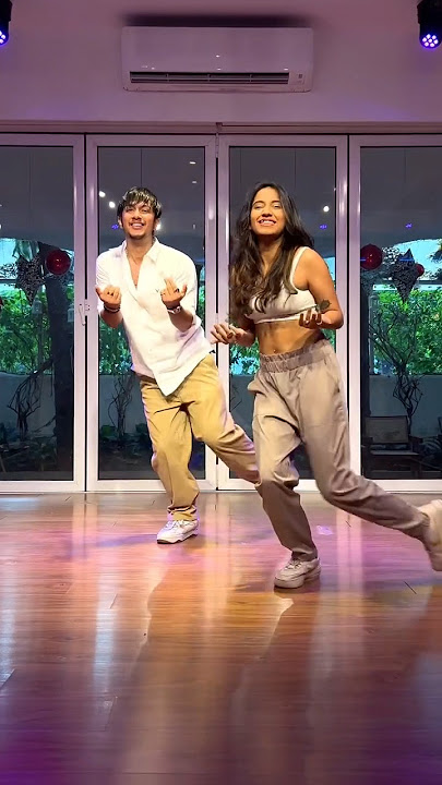 Mere Sapno Ki Rani | Vikas x Shruteeh Dance #shorts #viral