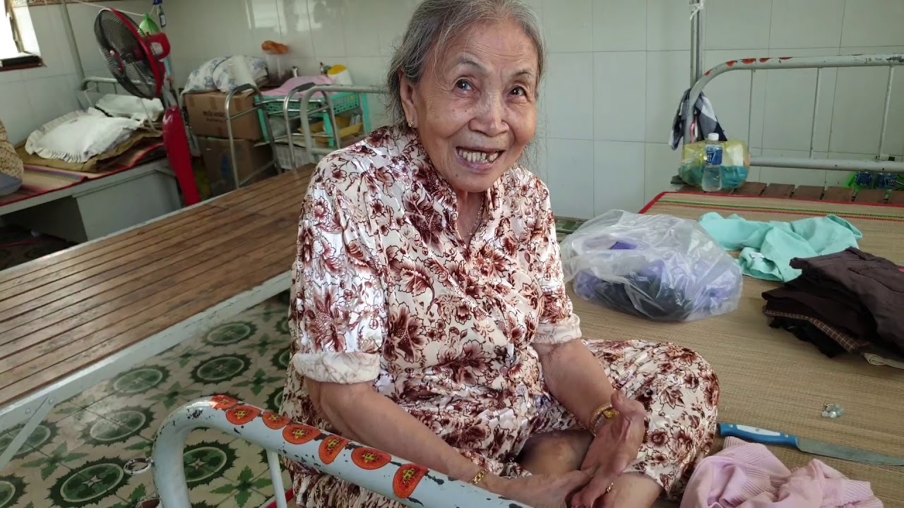 Thăm Viện Dưỡng Lão và Trẻ Mồ Coi Châu Đốc - An Giang 