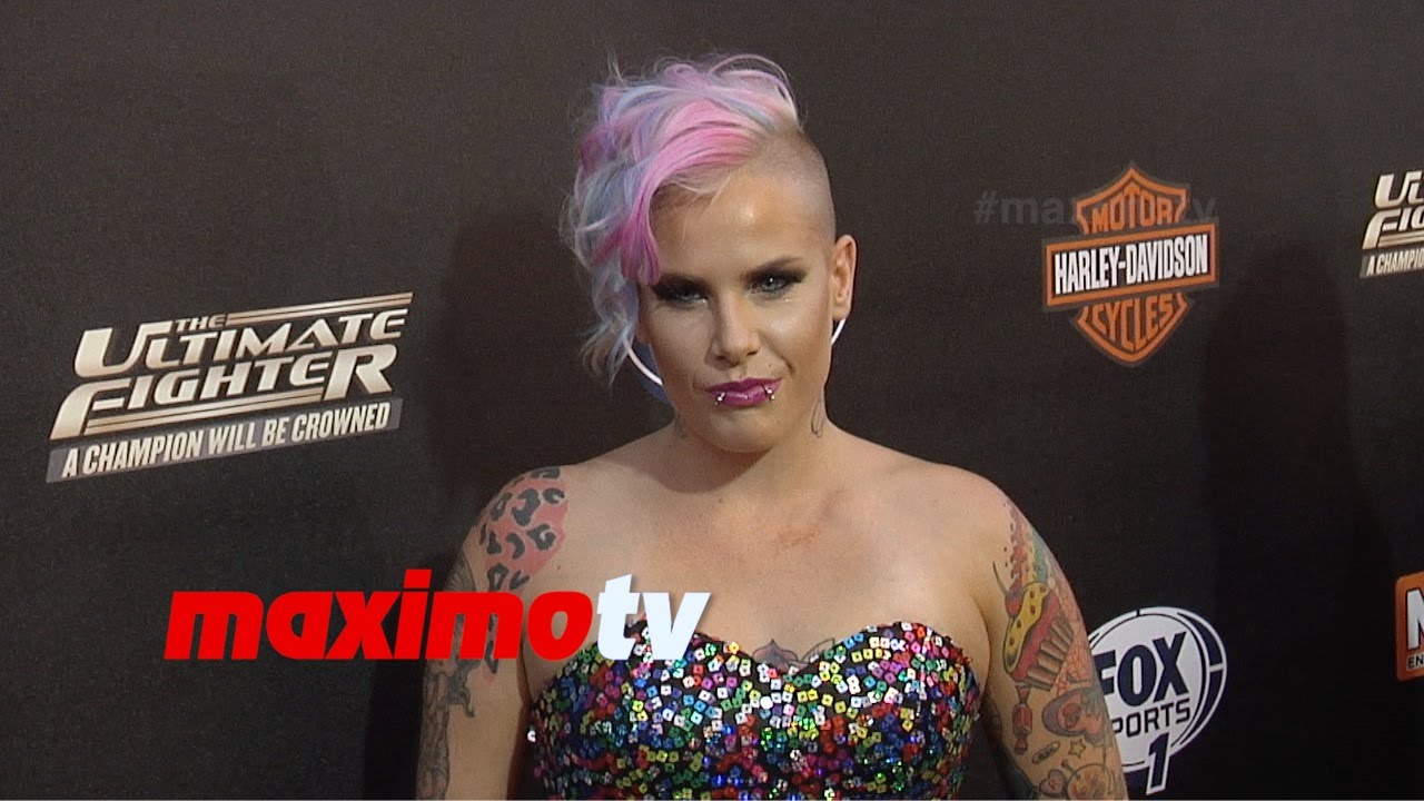 Bec Rawlings The Ultimate Fighter Season 20 Premiere YouTube