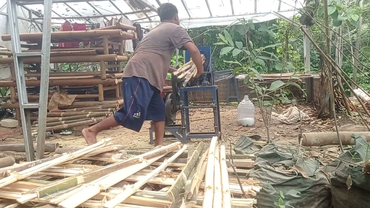 cara membelah bambu cepet dan ringan tenaga