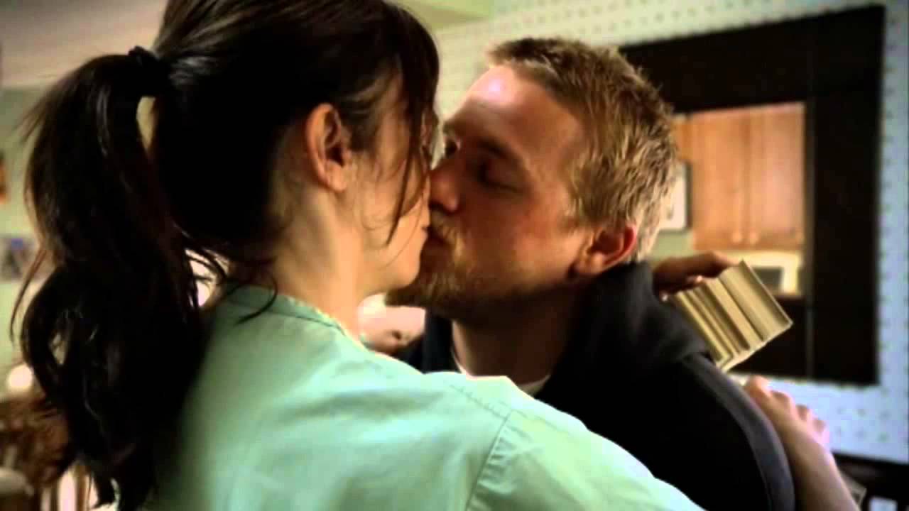 Jax And Tara Bathroom Scene