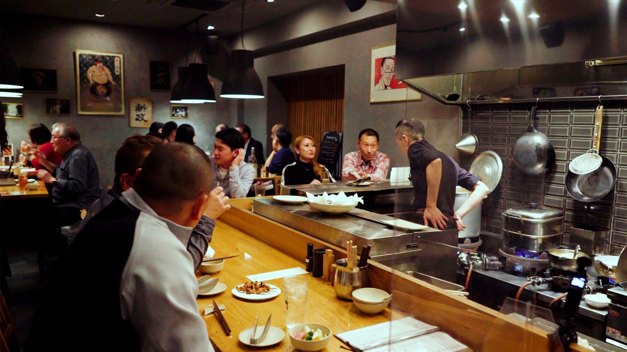 Требуется предварительное бронирование! Стильный якитори-ресторан в сельской местности Японии