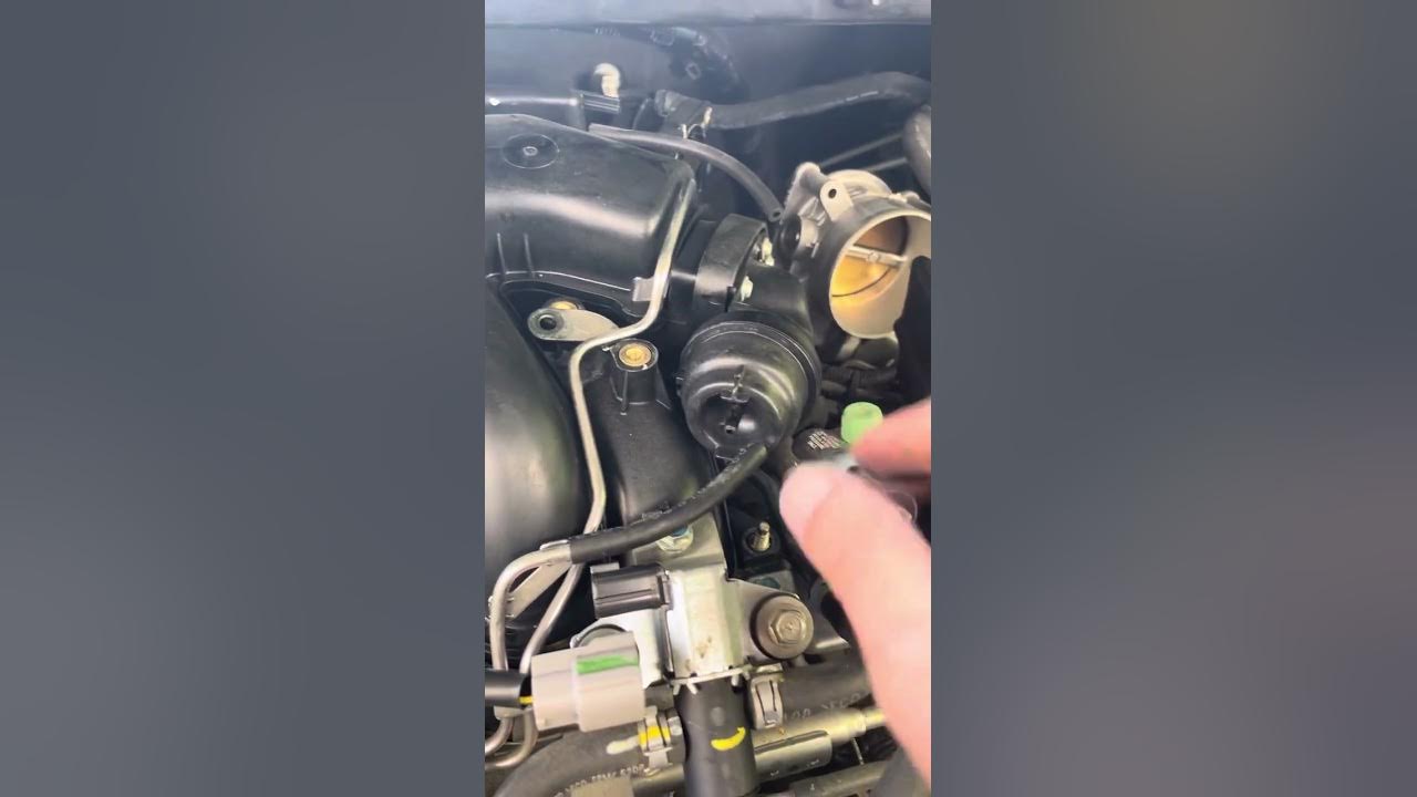 2015 Nissan Murano spark plug and PCV valve replace change - YouTube