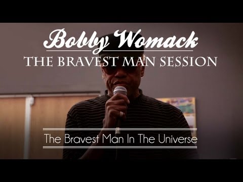 Bobby Womack &amp; Damon Albarn Perform &quot;The Bravest Man In The Universe&quot; - 3 of 4