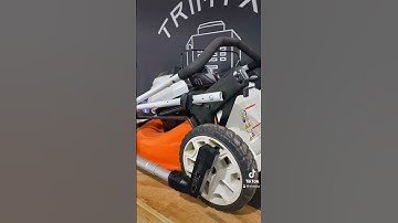 Another cool feature of the Trimyxs attachment? It’s height adjustable!